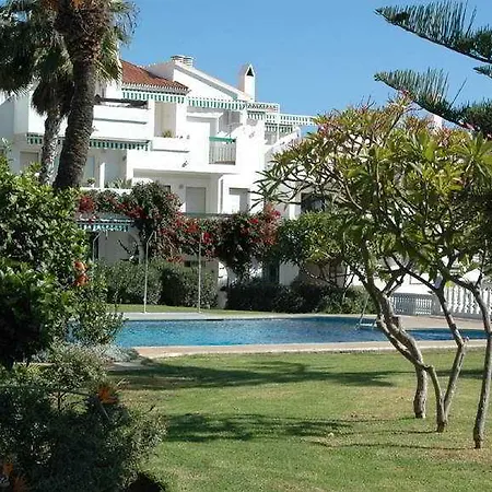 Torrenueva Park * Ла-Кала-де-Михас