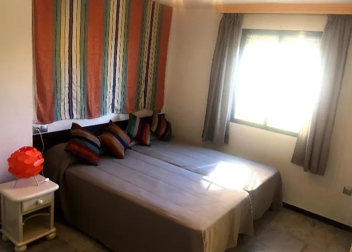 Отель Torrenueva Park