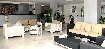 Torrenueva Park Отель Ла-Кала-де-Михас